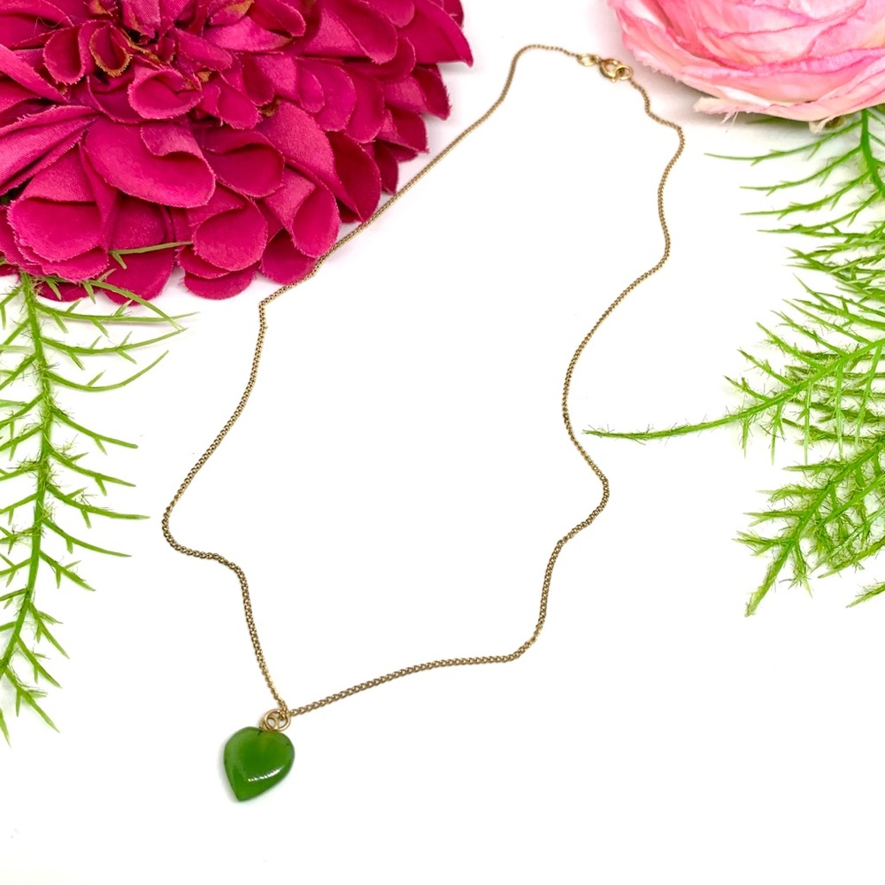 VINTAGE⚜️12K Gold Filled & Genuine Jade Necklace